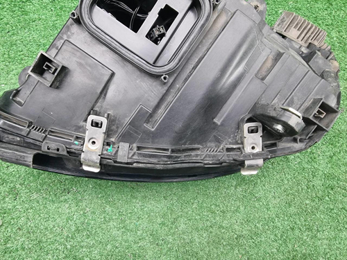 Фара правая Mercedes C w205 (2014-2018) LED