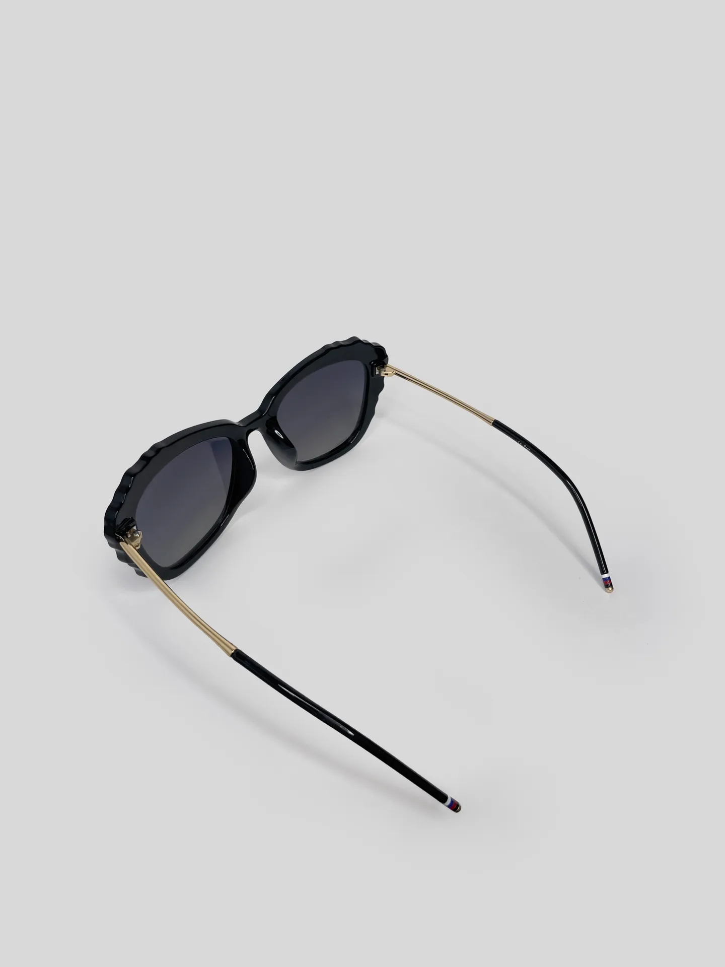 Солнцезащитные очки Prsr T60069 со стразами недорого