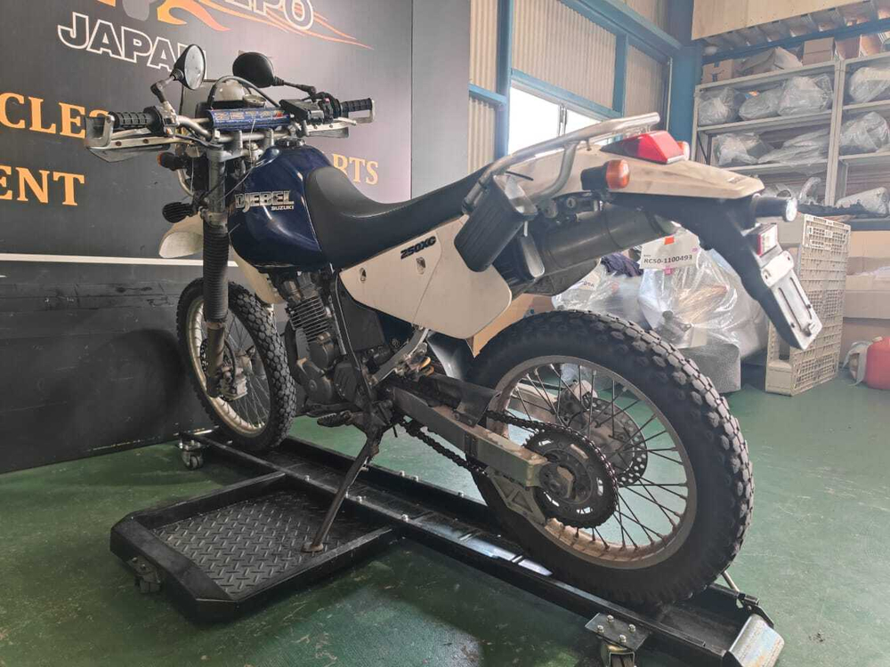 Suzuki Djebel 250XC 2005