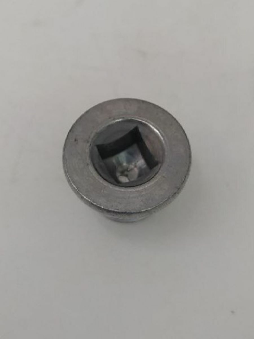 Пробка масляного поддона Sasic 1630210 для Renault, Citroen, Peugeot, Lada, Nissan