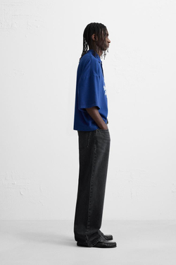 ZARA ПОЛО С ВЫШИТЫМ ТЕКСТОМ, СИНИЙ