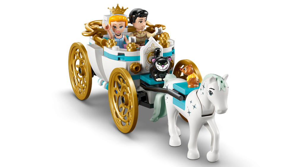 LEGO Disney 43275 «Замок Золушки и конная карета» — сказка Дисней у вас дома