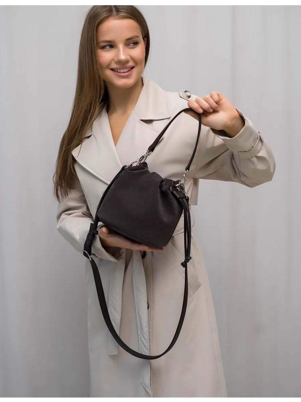 Сумка через плечо маленькая натуральная замша