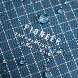 Картхолдер Pioneer Molecule Card Wallet