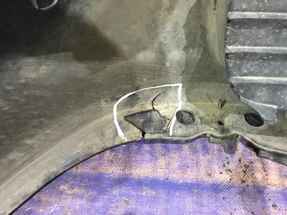 Бампер передний Honda INTEGRA 2000