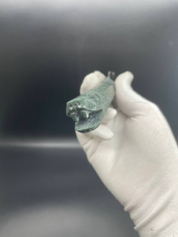 Нож из обсидиана с рукоятью из змеевика коллекционный с гравировкой змеи 23 см