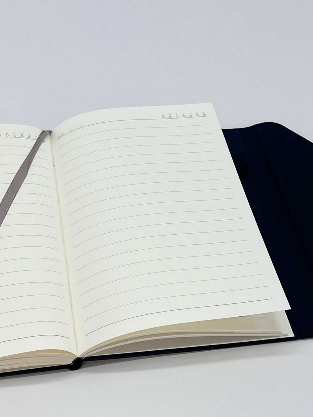 Блокнот А5 конвертом 96 л в линейку черный (30579-1)