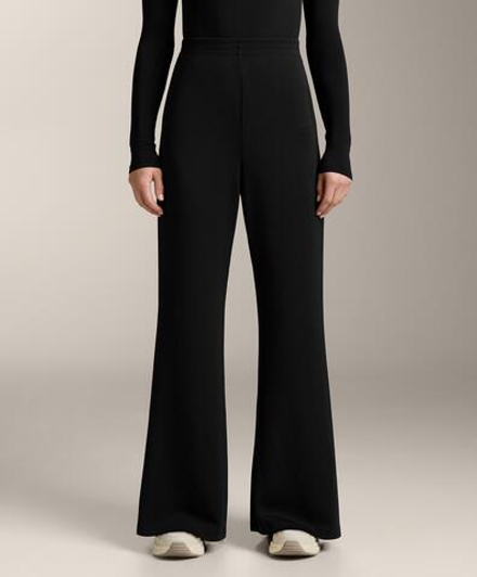 OYSHO Расклешенные брюки с мягкой на ощупь модальной тканью., черный