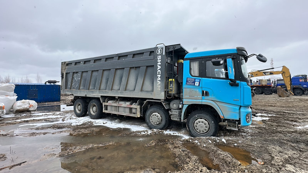 Shacman (Shaanxi) SX* 8x4 Самосвал SX33186V366 (Дизельный, 11,6 л, 423 л.с., МТ)