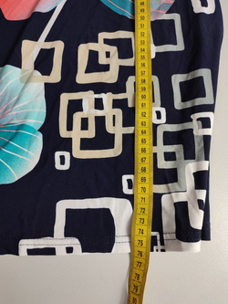 Блузка удлиненная, визуально на 52 размер