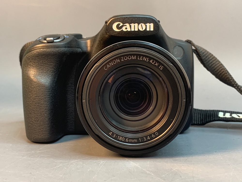 Canon PowerShot SX520 HS