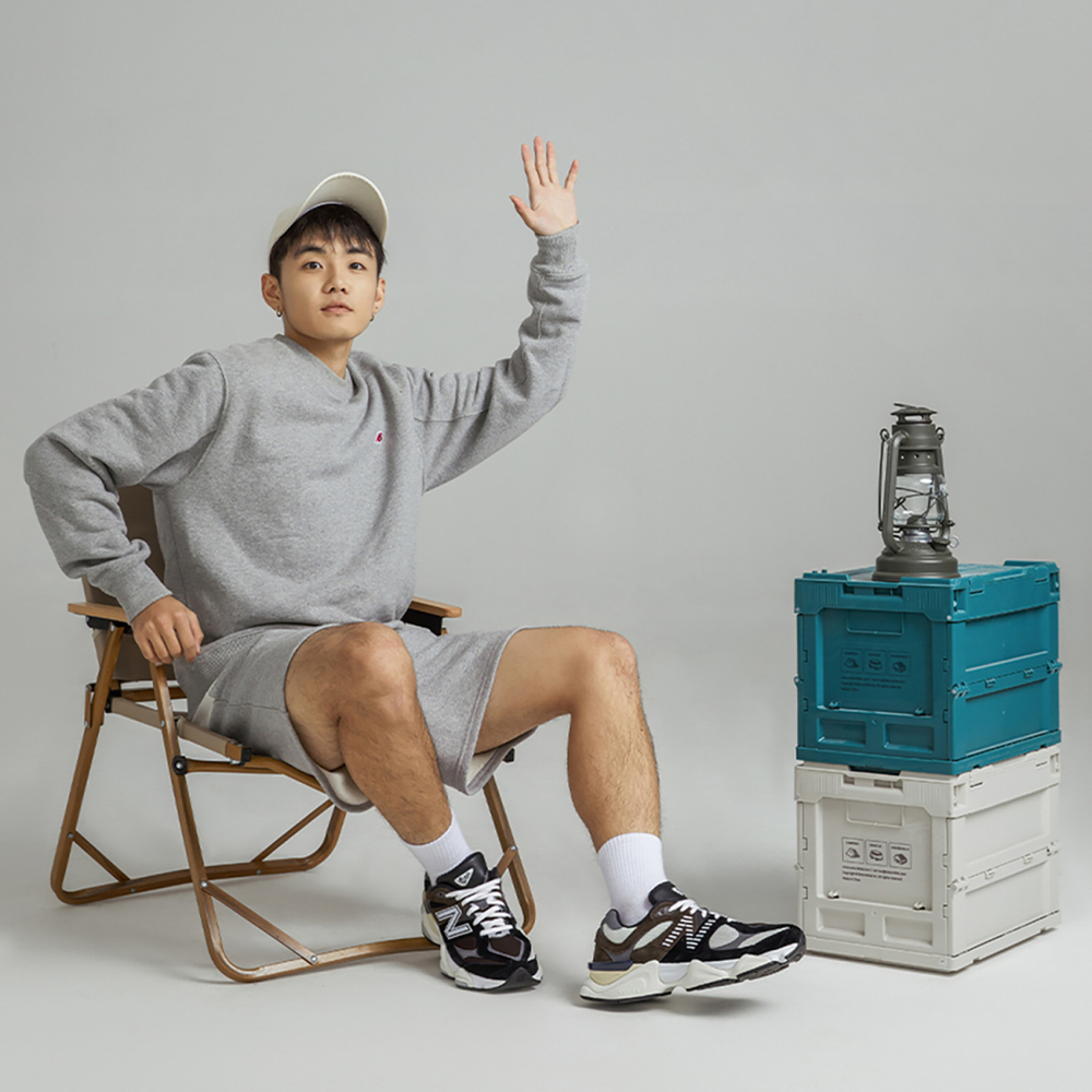 Кроссовки New Balance NB 9060, U9060BRN