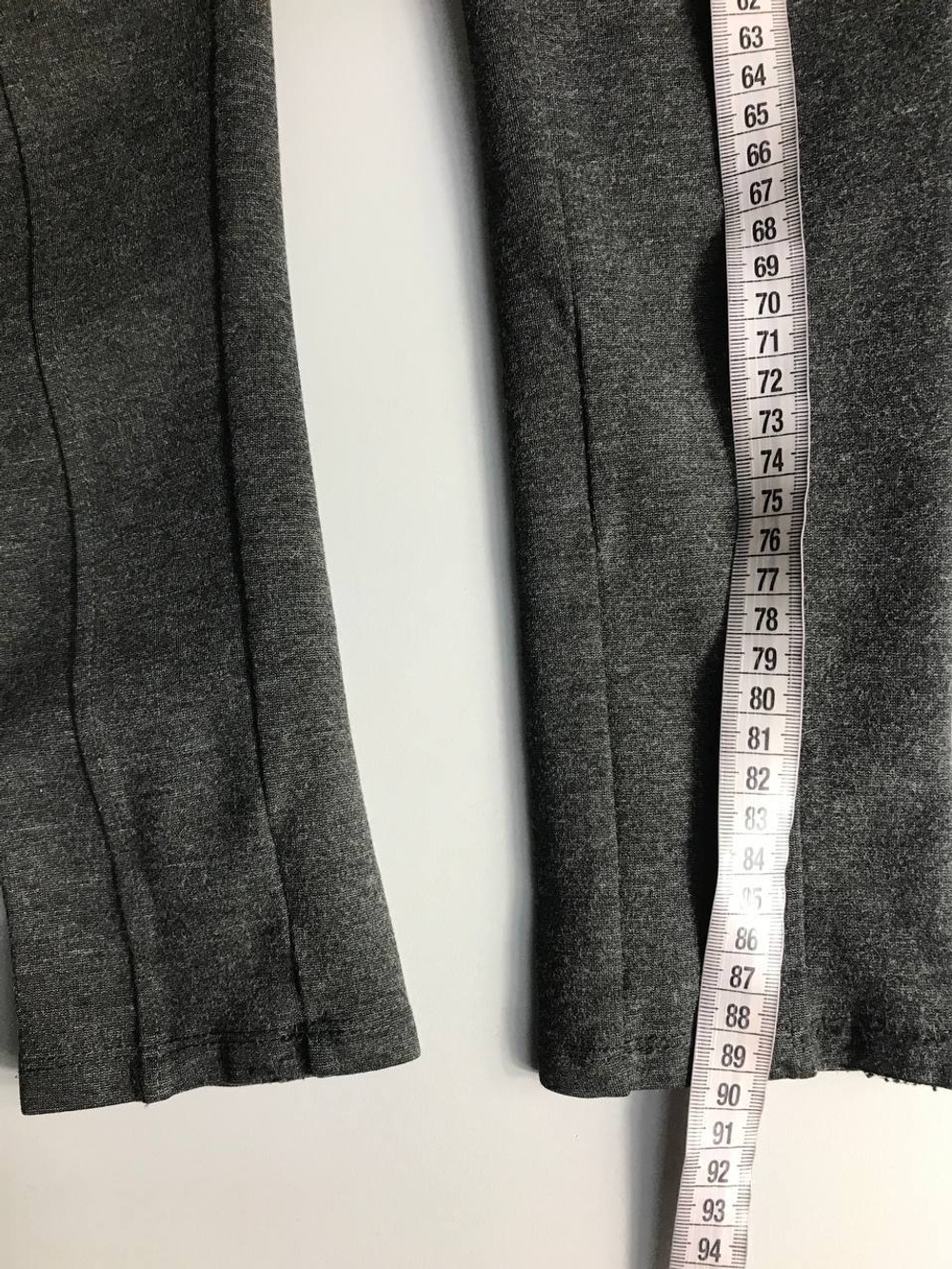 Лосины AMISU повседневные, удобно носить с большим свитером 40-42 размер