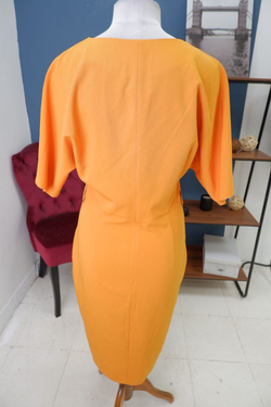 Платье красивого цвета 44/46 размер, новое