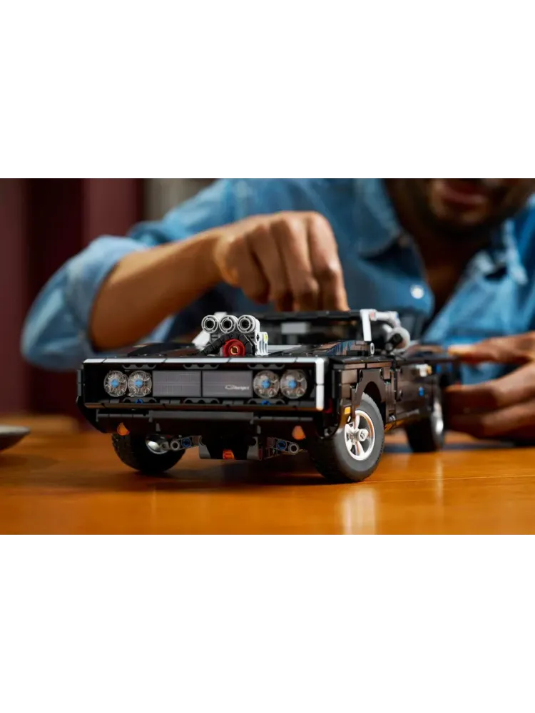 Конструктор Technic 42231 Dodge Charger R/T