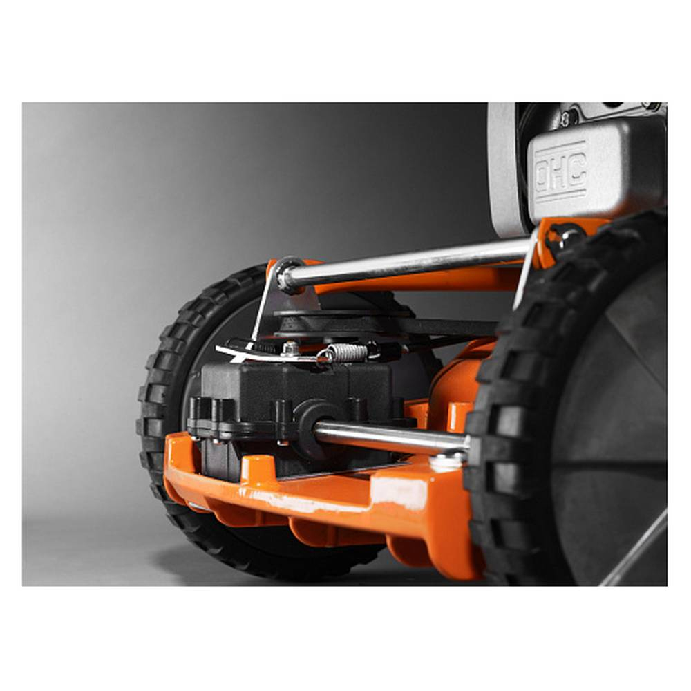 Бензиновая газонокосилка Husqvarna LB 553S e