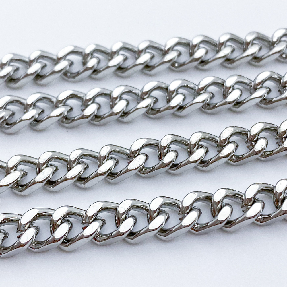 Цепочка, цвет серебро, размер звена 8*6,5 мм, цена за отрезок 24-26 см