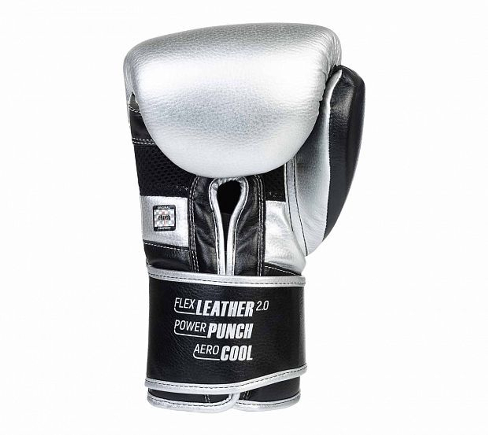 Перчатки боксерские Clinch Punch 2.0 серебристо-черные C141