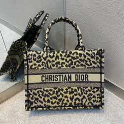 Christian Dior Book Tote 36 cm