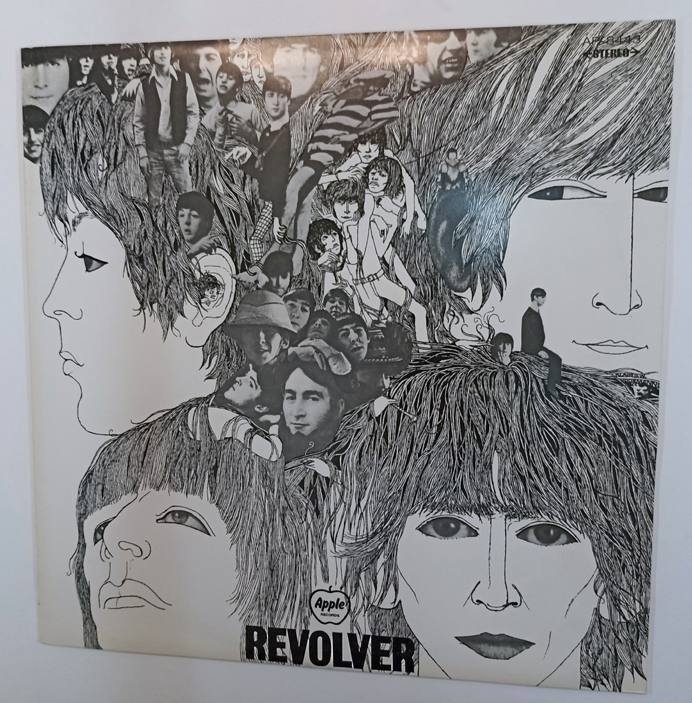 Винтажная виниловая пластинка The Beatles Revolver (Japan 1973 no OBI)