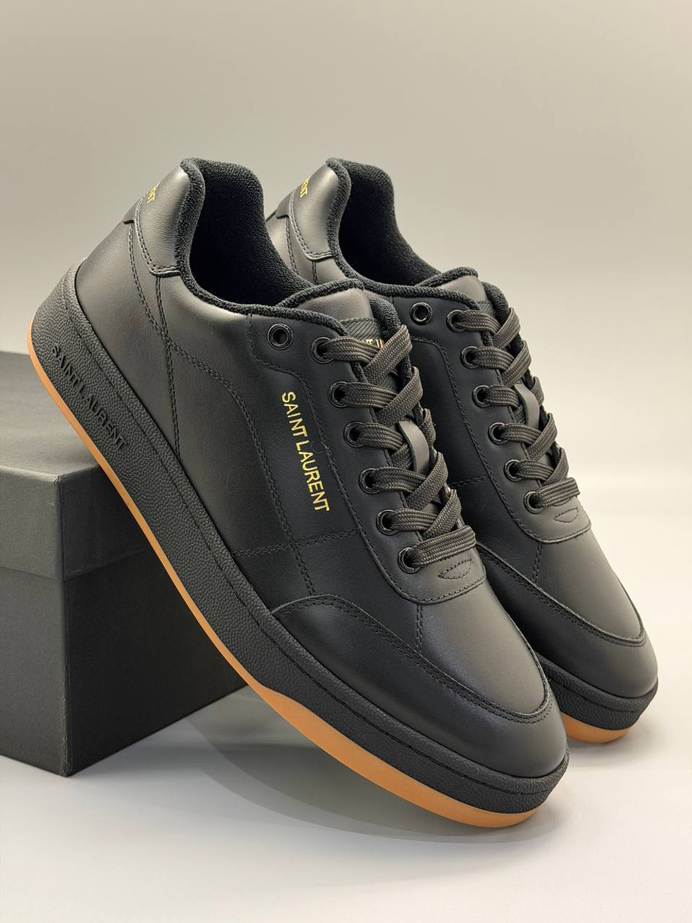 Кроссовки Saint Laurent