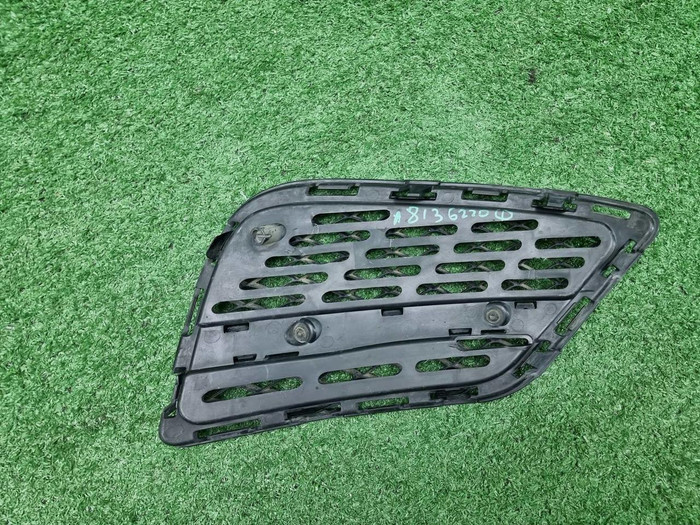 Решетка перед. бампера Mercedes S W222 (13-17) AMG