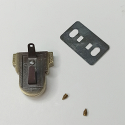 Замок-защелка на винтах 28*32 Антик