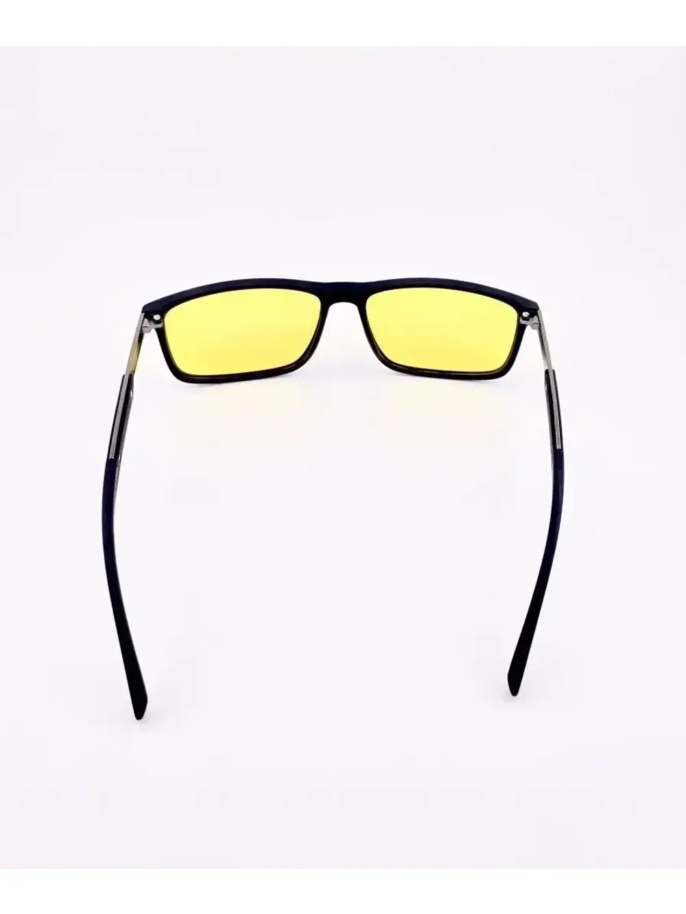 Солнцезащитные очки хамелеон фотохромные