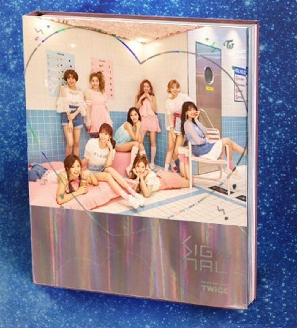 Альбом TWICE - SIGNAL