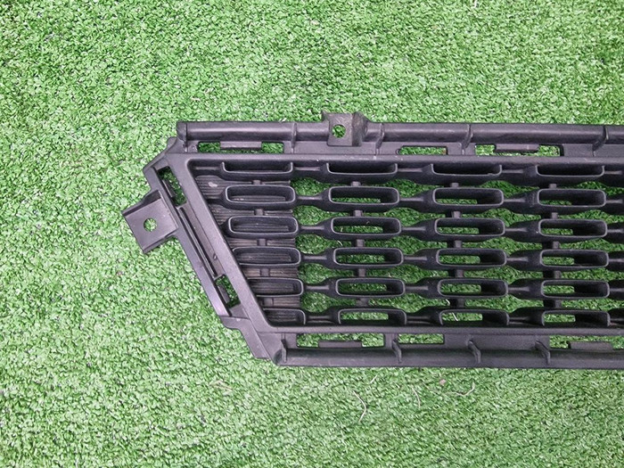 Решетка переднего бампера Kia Ceed 2 JD (15-18)