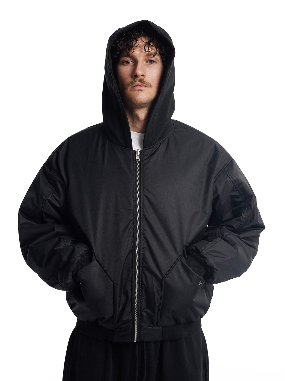 Двухсторонний Бомбер SDW в черном цвете