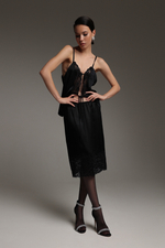 Юбка с кружевом