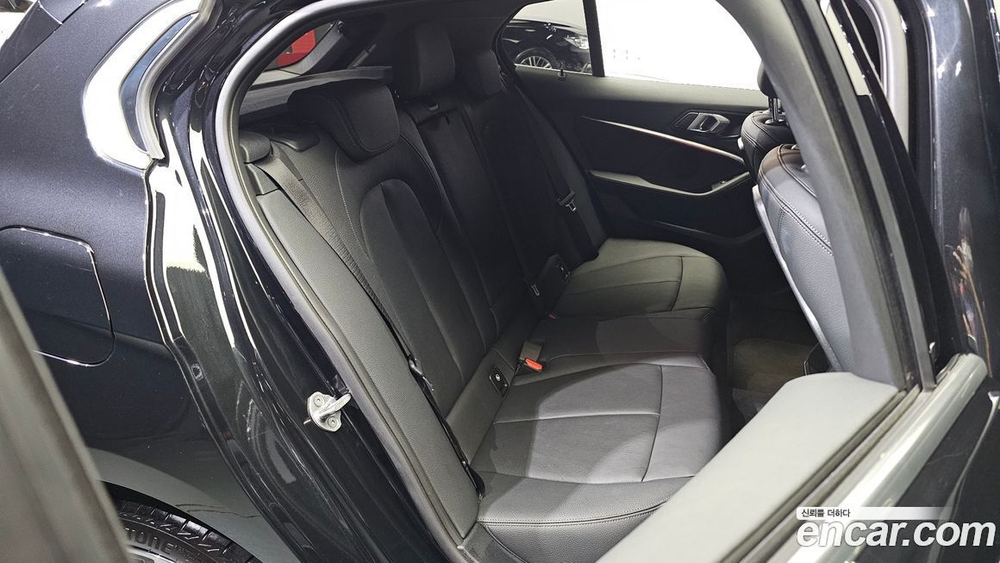 BMW 1 Series (F40) 120i Advantage (03.2022)
