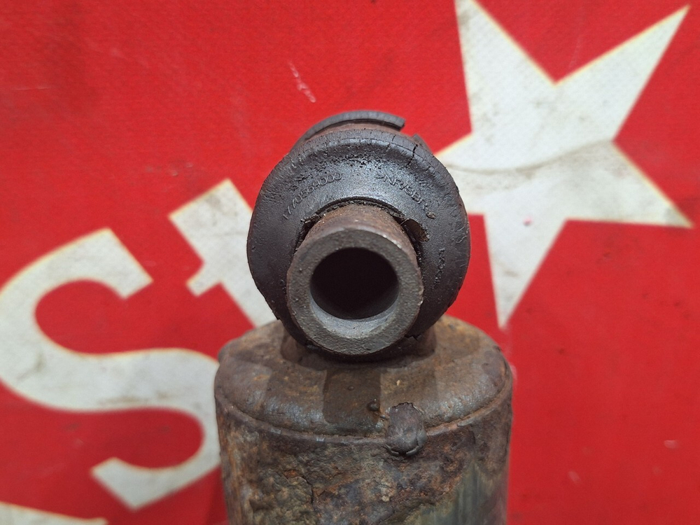 Амортизатор задний