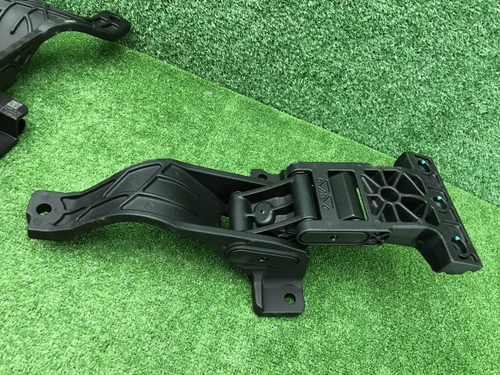 Кронштейн подножки левый Aito M7 (2022-н.в.)