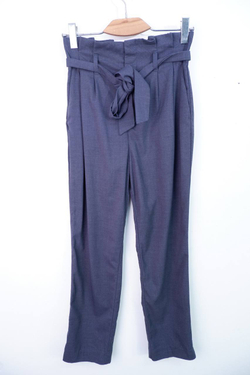 Брюки H&M с завышенной талией, маркировка 36, визуально на 42 размер