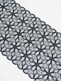 Вышивка на сетке неэластичная черная 19 см