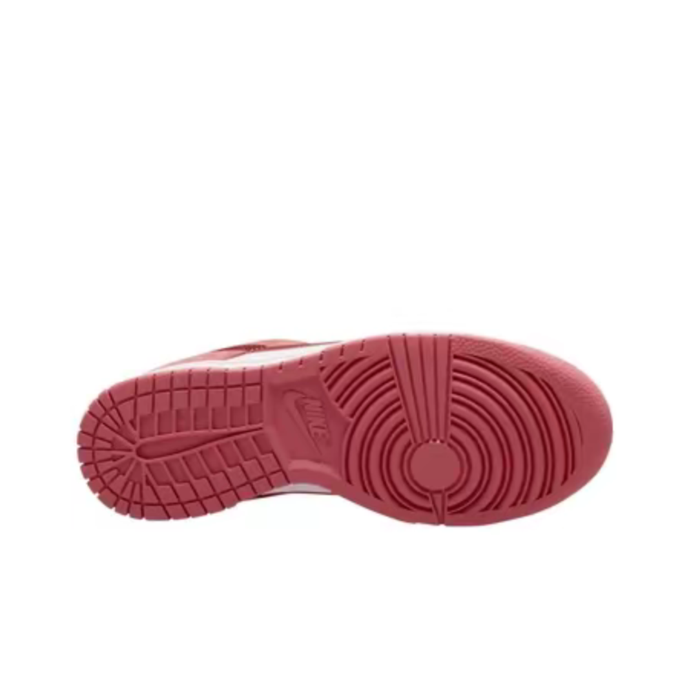 Женские кроссовки Nike Dunk Low 'Valentines Day' WMNS FQ7056-100