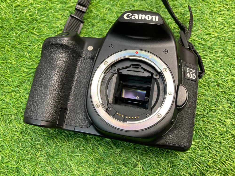 Canon EOS 40D 11.000 кадров