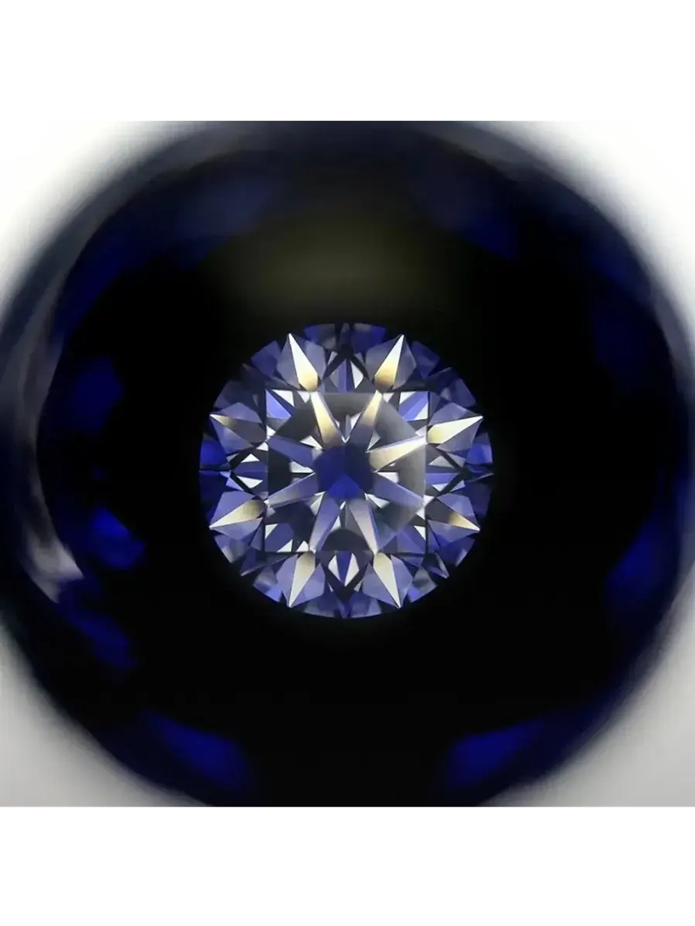 Муассанит 1 карат (6.5мм)