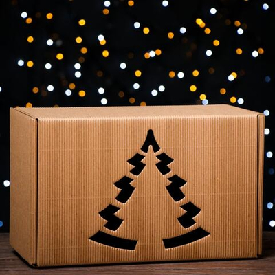Новый год. Подарочная коробка №25, бурая, сборная, 33,2 х 21,3 х 17,3 см