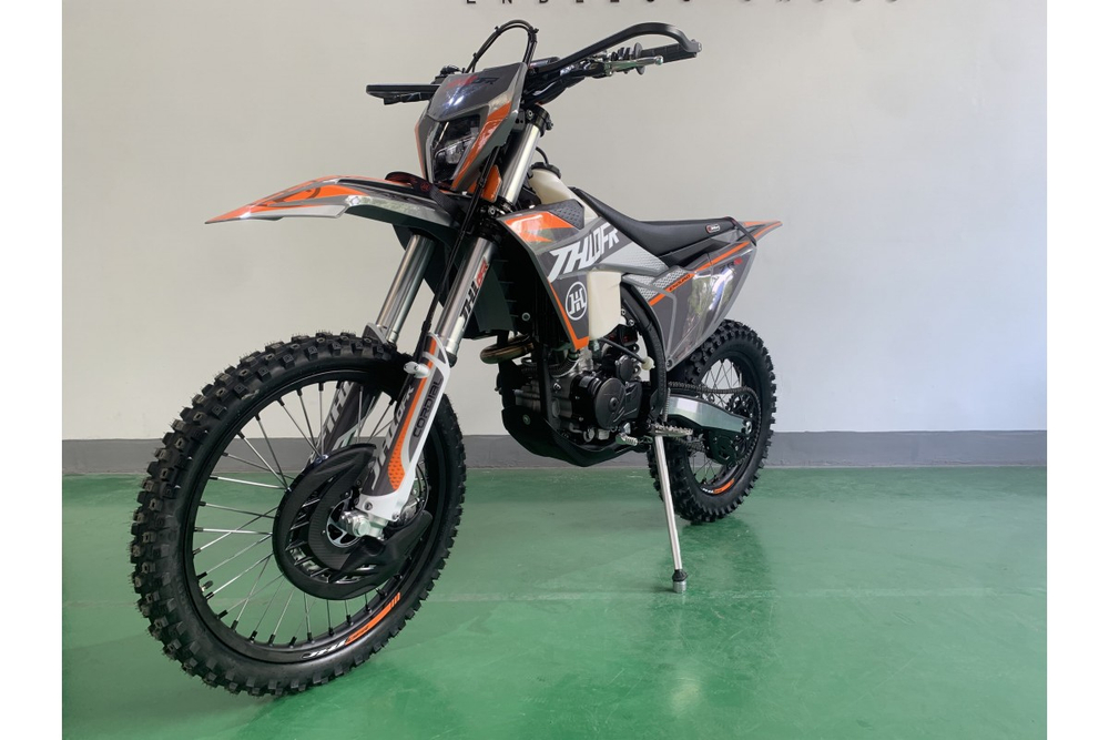 Мотоцикл JHLofr ZR6 YBS300 (176MN)