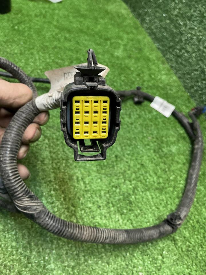 Проводка заднего бампера Geely Tugella (2019-2024)