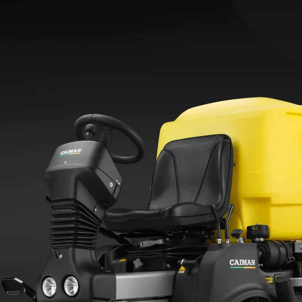 Caiman Plato 2WD газонокосильная машина