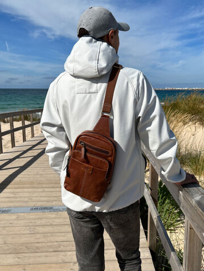 C240009 Camel - Сумка плечевая (слинг) MP