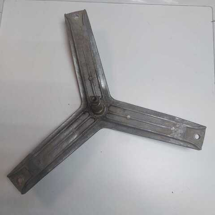 13 Крестовина стиральной машины Bosch 215117 б/у