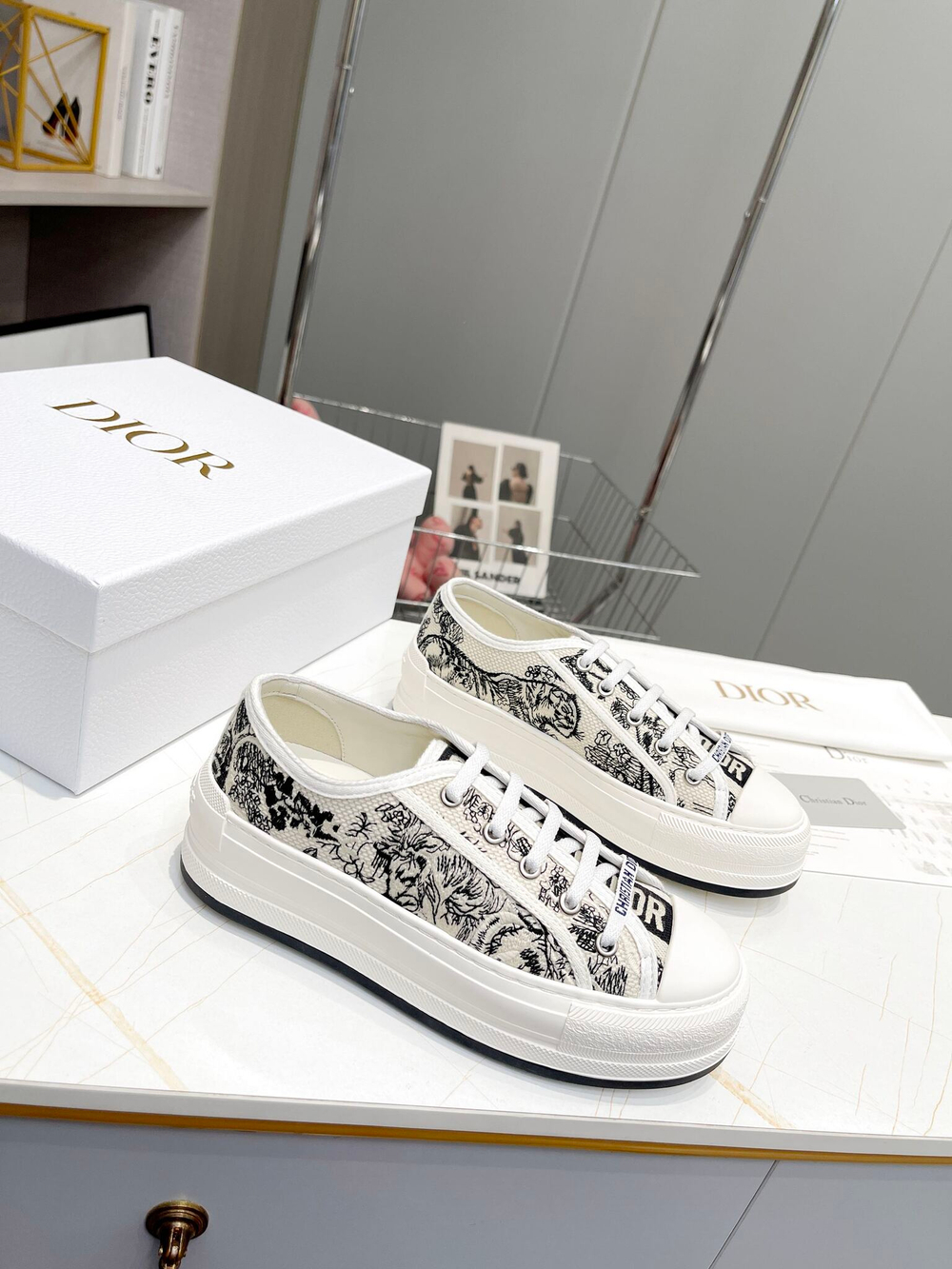 Christian Dior Walk'n'Dior Sneaker