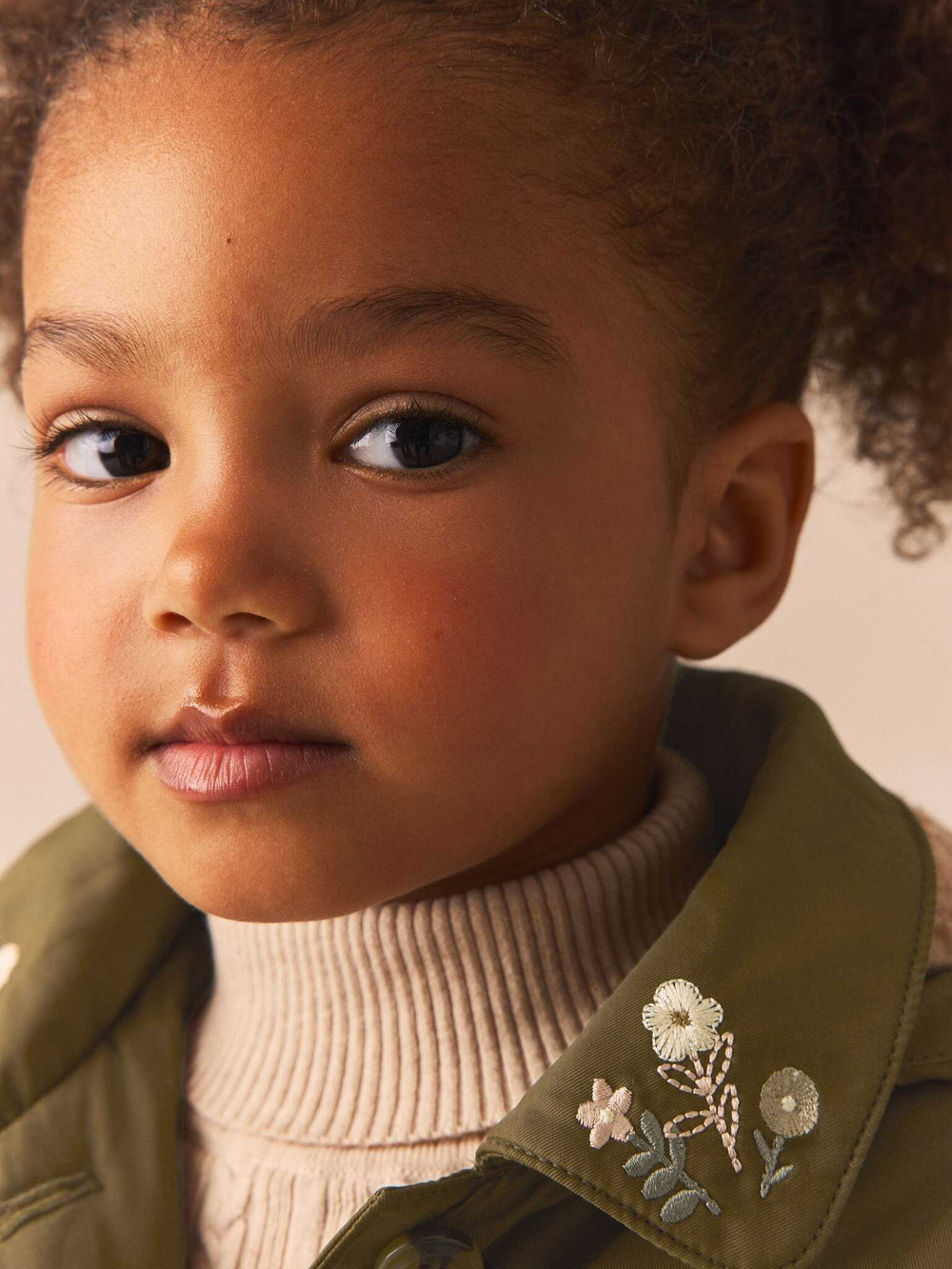 Куртка с флисовой подкладкой и капюшоном для девочки Next Q81-871, Хаки