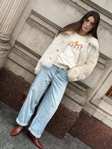 Свитшот 2%TWO круассан молочного цвета