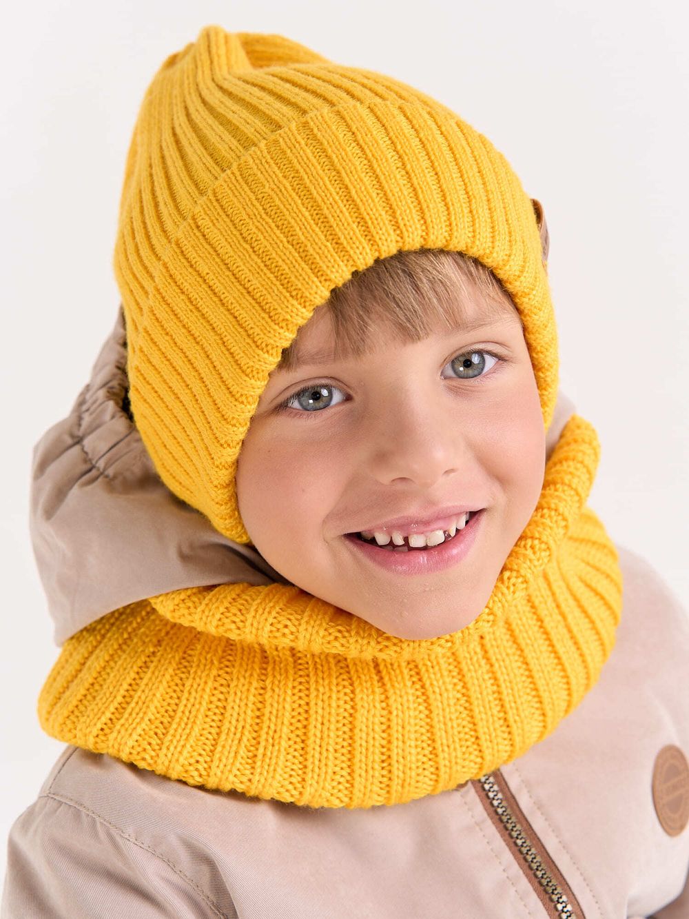Снуд из смесовой шерсти "Горчица" вертикальная вязка